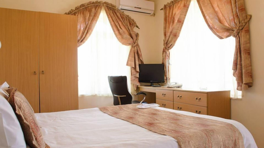 Bedroom 2, Old City Inn Hotel, Baku