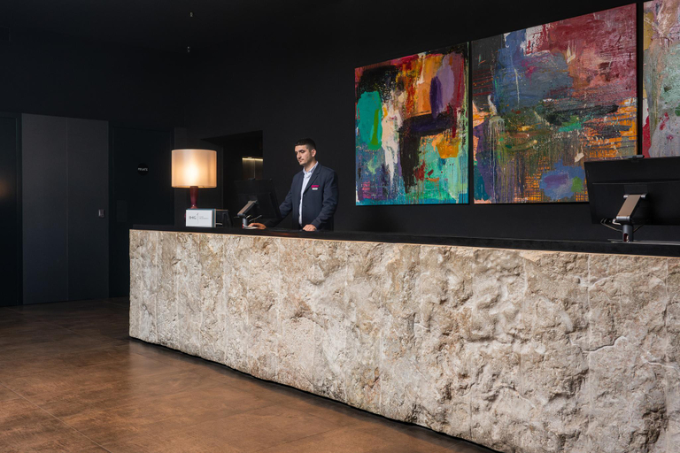 Public Area 3, Crowne Plaza PODGORICA by IHG