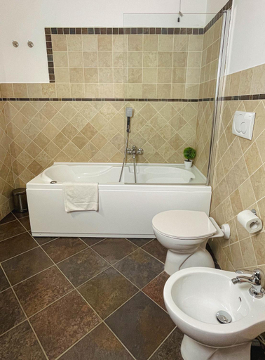 Bathroom 4, Maison Patricia, Lecce