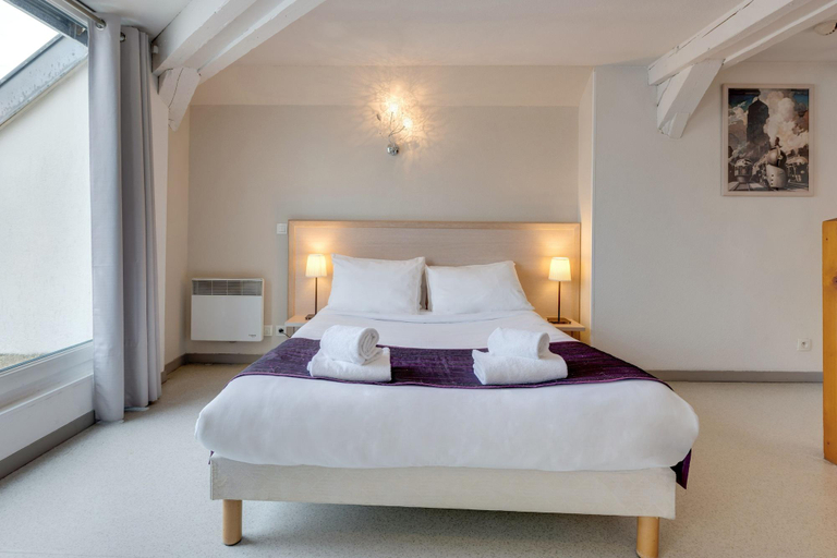 Bedroom 2, Residhotel Central Gare, Isère