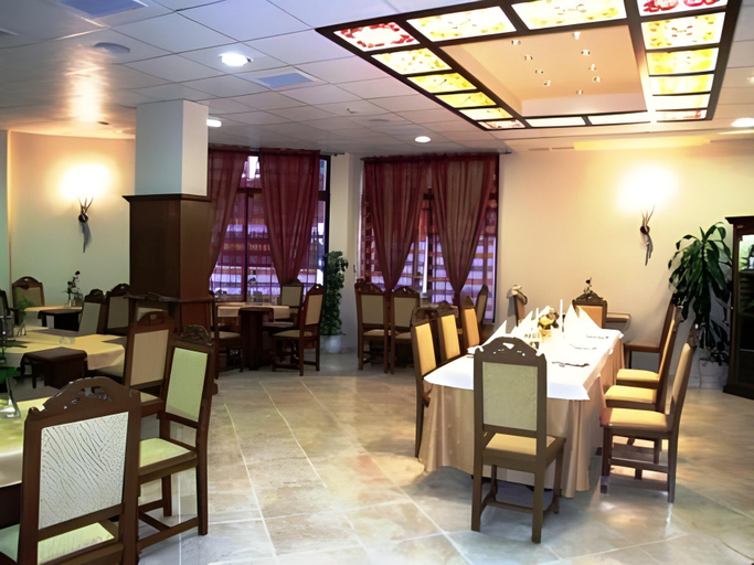 Food & Drinks 5, villa Maria Revas, Nesebar