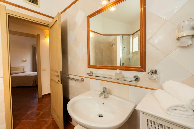 Bathroom 4, Borgo Degli Ulivi, Ogliastra