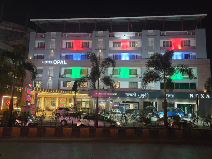 Others 2, Hotel Opal, Kolhapur