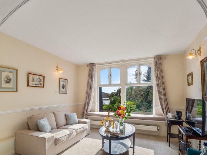 Bedroom 2, Cashel House Hotel