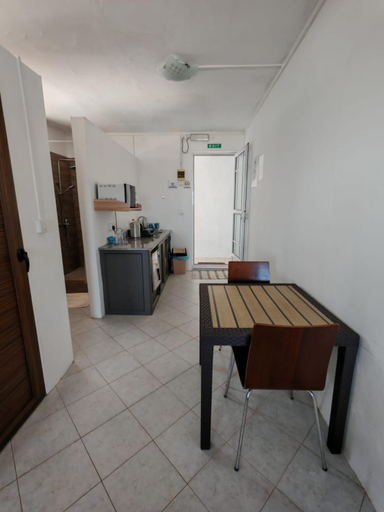 Others 4, Residence Bethel