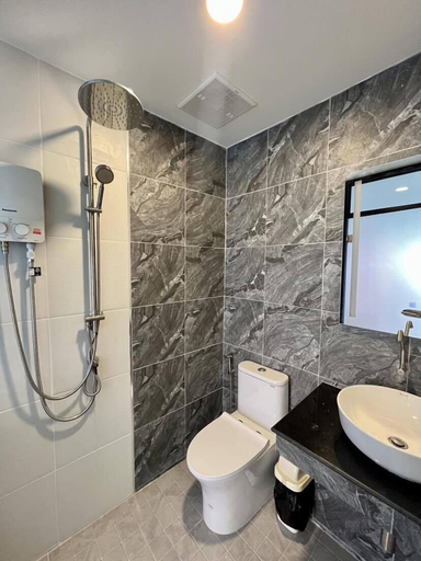 Bathroom 3, Phi Phi Rimlay Cottage, Mueang Krabi