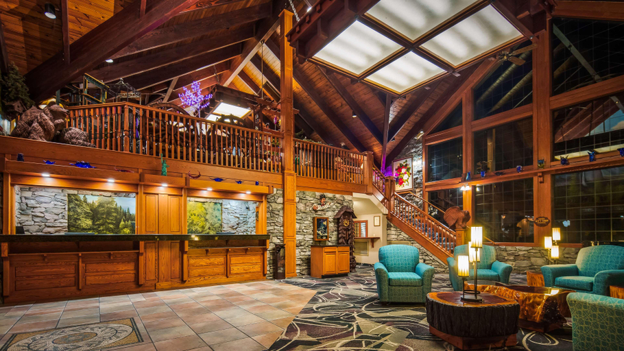 Public Area 2, Best Western Plus Yosemite Gateway Inn, Madera