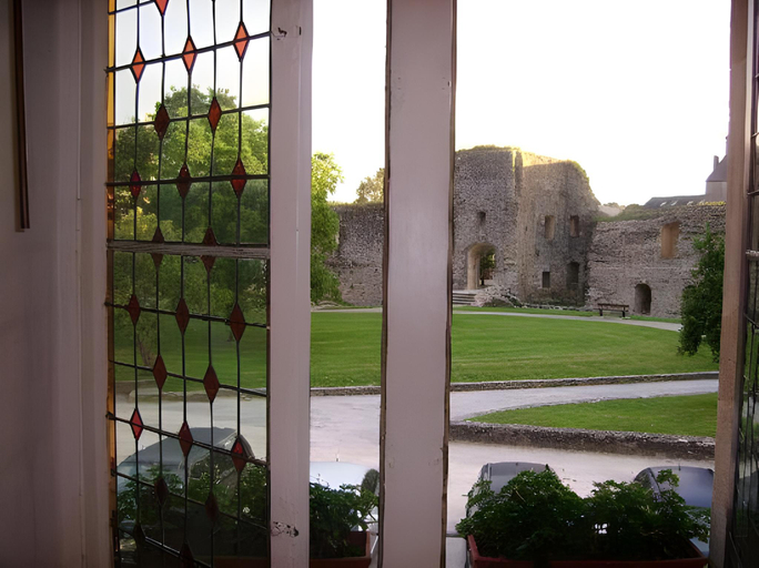 Others 5, L'Hostellerie du Chateau de Bricquebec, Manche