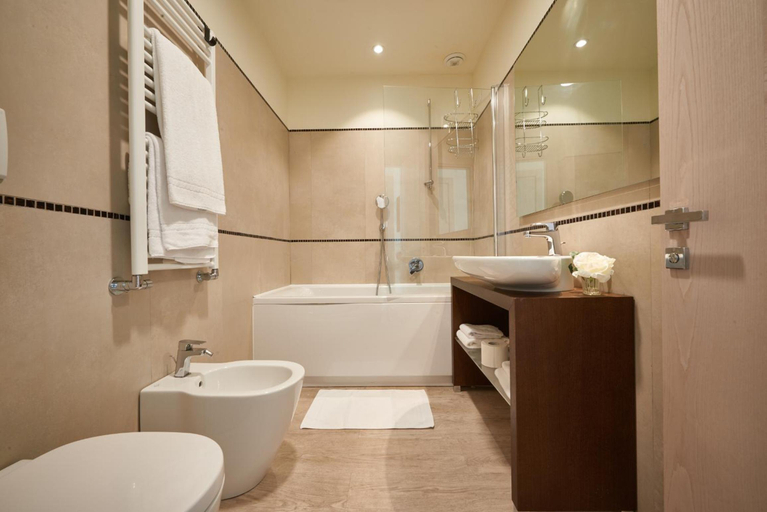 Bathroom 3, Forte16 View and Spa, Florence
