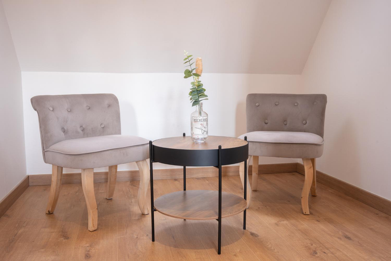 Others 4, Chambre Rose des Vents, Haut-Rhin