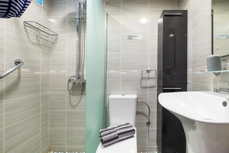 Bathroom 4, Exceptional Costa del Sol Villa El Espuela for 10 Heated pool Amazing views & quality, Málaga