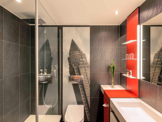 Bathroom 4, Mercure Residenz Frankfurt Messe, Frankfurt am Main