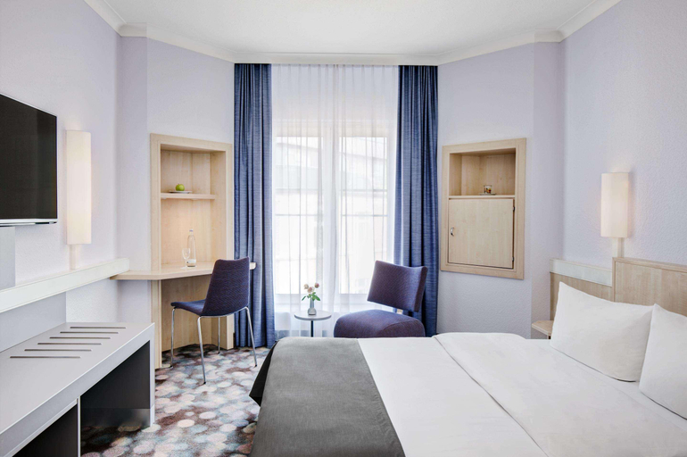 Bedroom 4, IntercityHotel Hamburg-Altona, Hamburg
