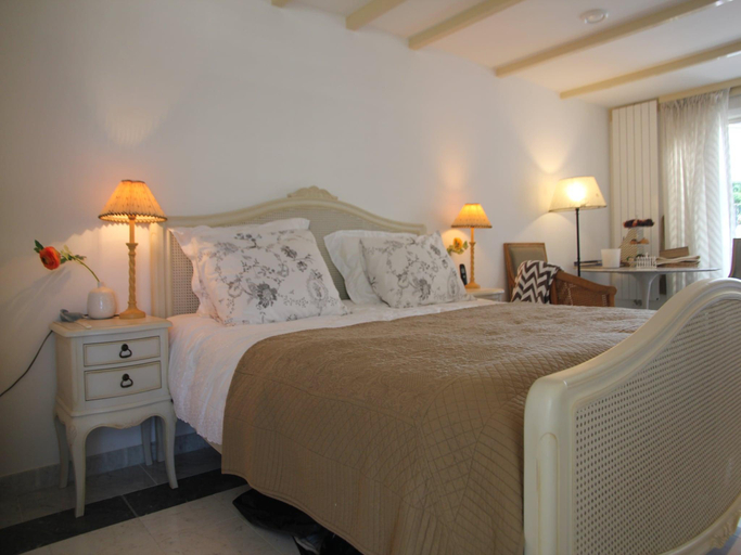 Bedroom 2, Studio near Heiloo Woods and Egmond Beach, Heiloo