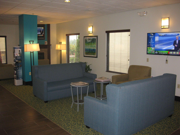 Public Area 2, Best Western Plus Springfield Airport Inn, Greene
