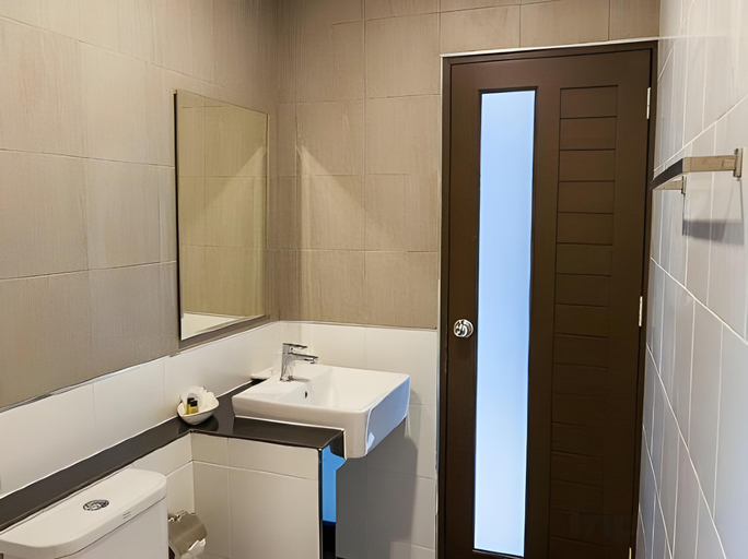 Bathroom, BR Grand Hotel, Hat Yai