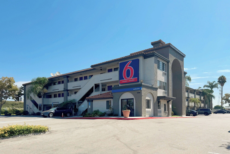 Exterior & Views 1, Studio 6 Suites – Bellflower, Ca  - Los Angeles, Los Angeles
