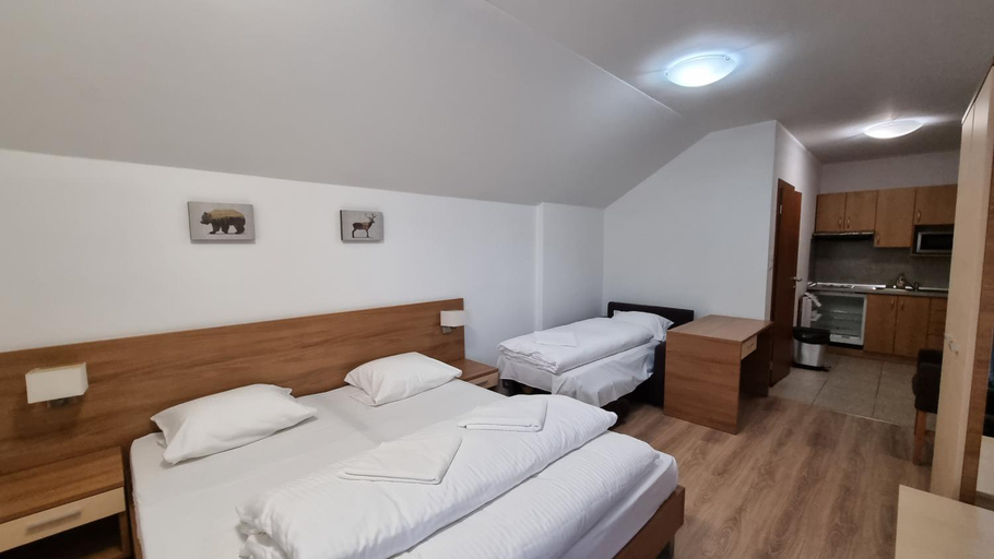 Bedroom 3, Fatrapark 2 Apartments HRABOVO - Hlavna recepcia, Ružomberok