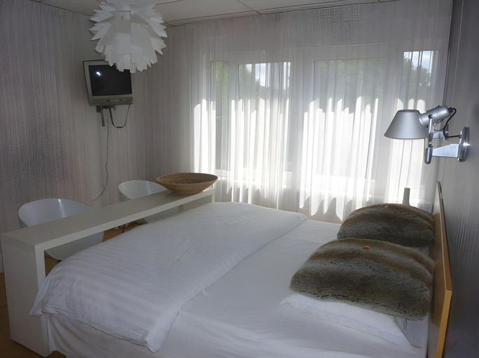 Bedroom 2, Hotel Victorie, Amsterdam