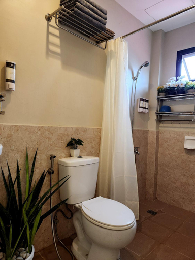 Bathroom 3, Don Seroy Backpackers Inn, Cagayan de Oro City