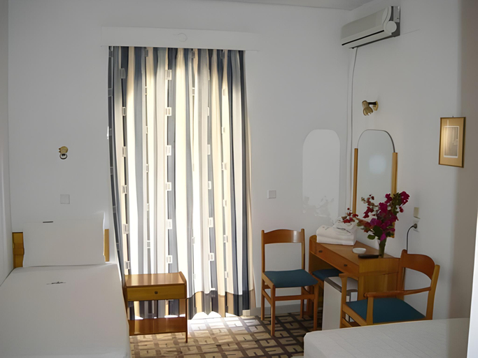 Others 5, Odyssey, Ionian Islands