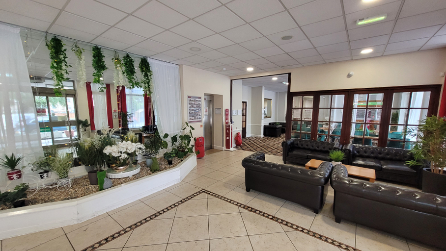 Public Area 2, Heathlands Hotel, Bournemouth