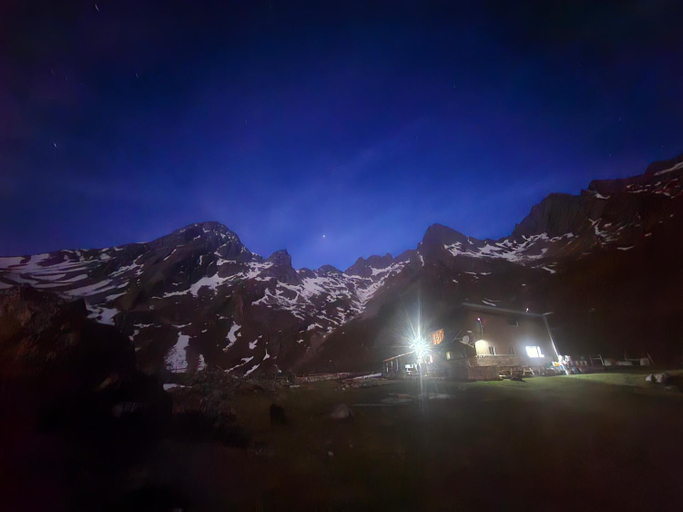 Others 2, Refugio del Meicin, Asturias