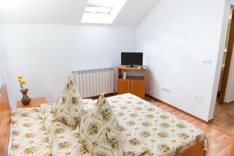 Others 2, Casa Andreea, Sucevita