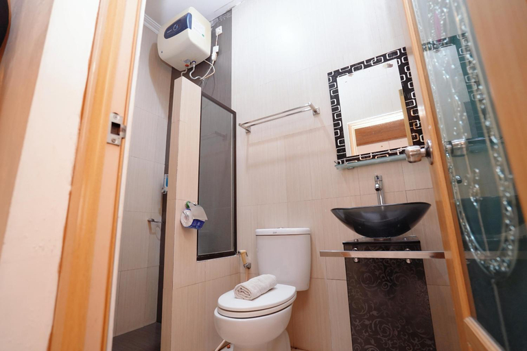 Bathroom 4, D Ajenk Boutique Villa By BHATARA, Sleman