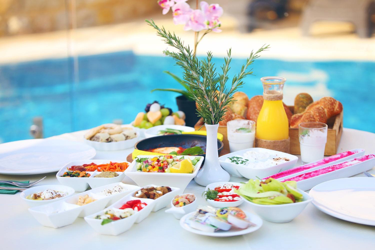 Food & Drinks 4, Ahuzat Elisheva