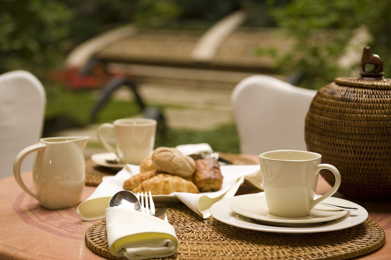 Food & Drinks 5, Mamaison Residence Izabella Budapest, Budapesti