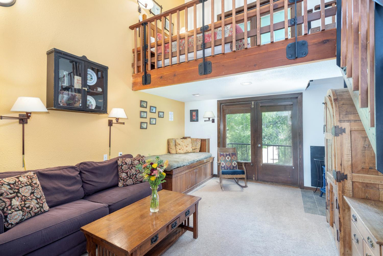 Others 5, Manitou Lodge 6 by Alpine Lodging Telluride, San Miguel