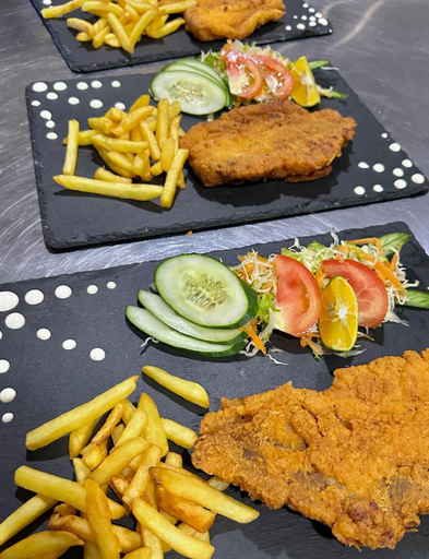 Food & Drinks 4, Zona de Piratas, Puntarenas