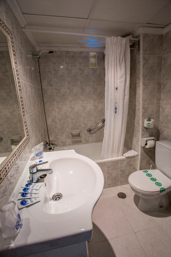 Bathroom 4, Benidorm Celebrations Music Resort, Alicante