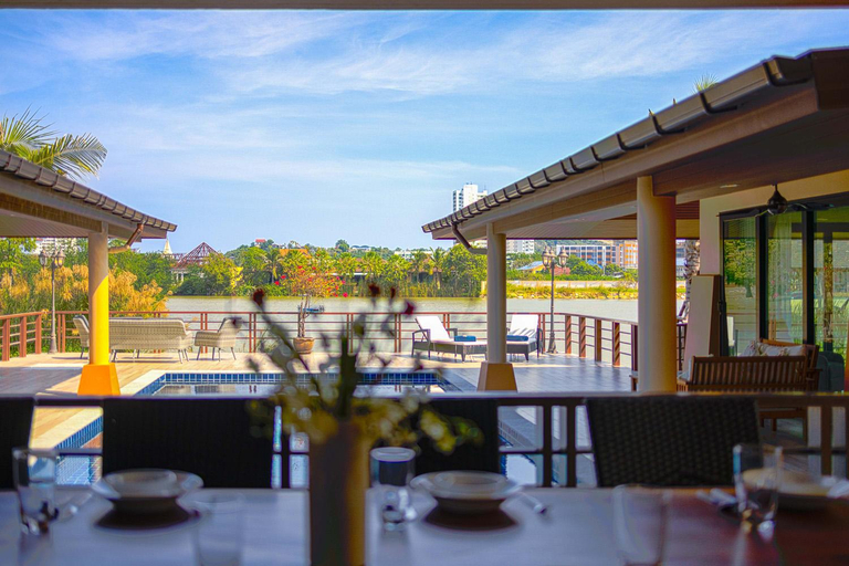4, Luxury 5 Bedroom Villa Close to Beach (Srs), Hua Hin