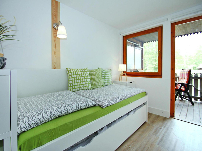 Others 5, Bootshaus in Mirow mit uberdachter Terrasse, Mecklenburgische Seenplatte