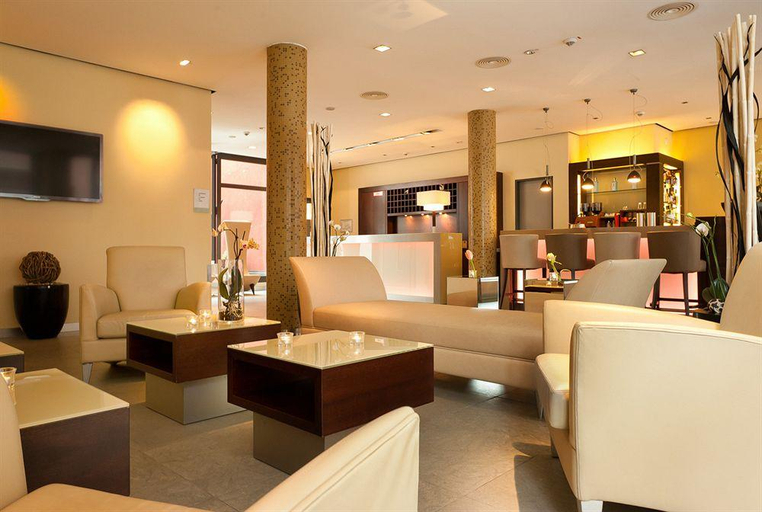 Public Area 3, Hotel Santo, Köln