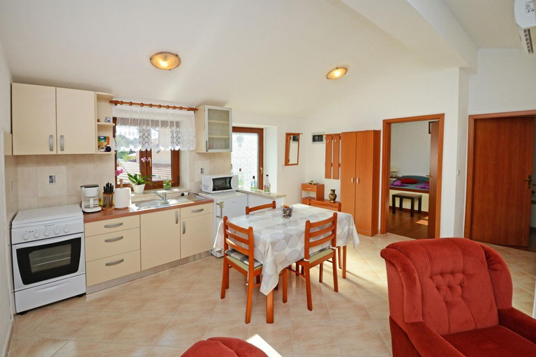 Others 2, Apartments Maslina for max 8 persons with garden, Baderna 12km from Porec, Poreč