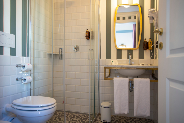 Bathroom 3, Demidoff Hotel, Milano