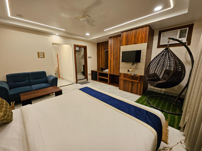 Bedroom 3, HOTEL MAA LAXMI PALACE, Deoghar