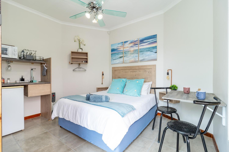 Bedroom 2, House of joy, City of Cape Town