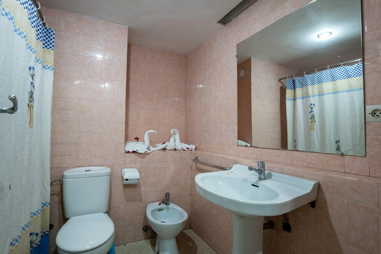 Bathroom 2, Hotel Le Grand Imilchil, Marrakech