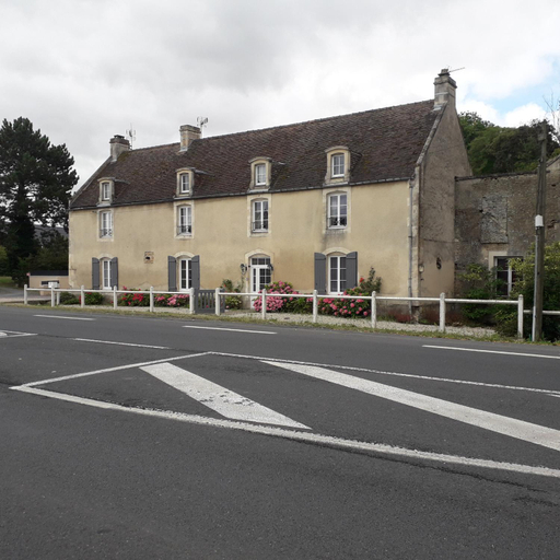 Others 2, grange dans ancien corps de ferme, Calvados
