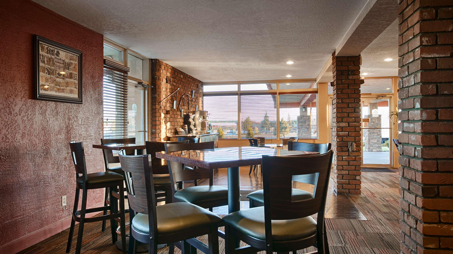 Food & Drinks 5, Best Western Pony Soldier Inn & Suites, Coconino