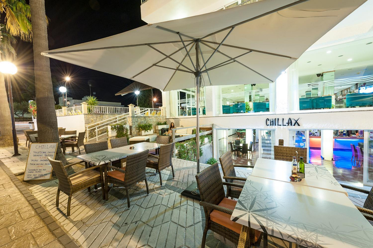 Food & Drinks 5, Aparthotel Africamar, Baleares