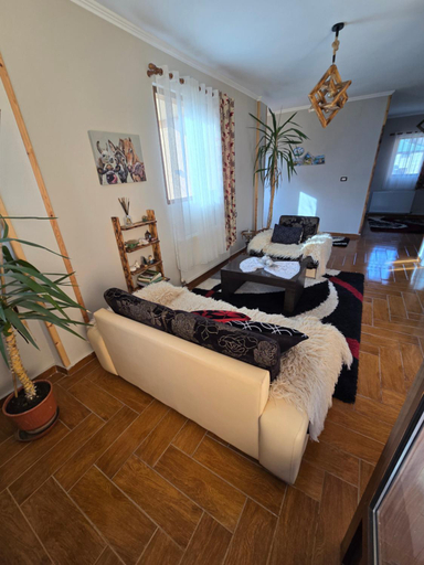 Bedroom 2, Bujtina Moskopoli, Korçës