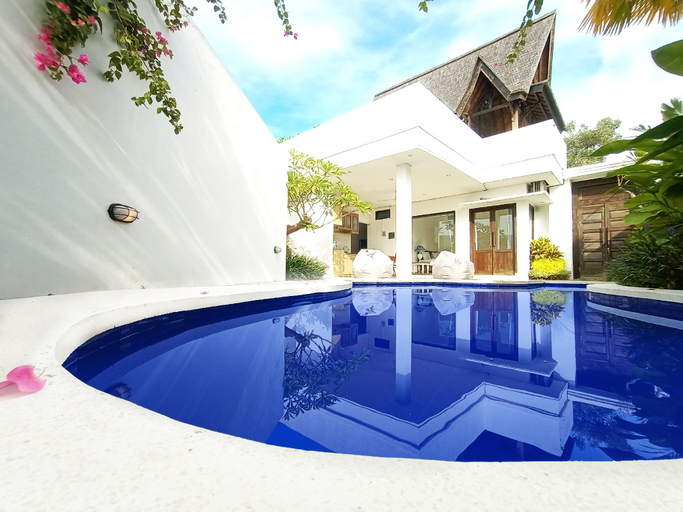 Sport & Beauty 2, Beach 10 mins - Mimi D. Finns Canggu Private Pool, Badung