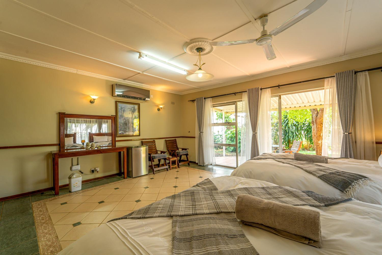 Bedroom 3, Zambezi Family Lodge - Elephant Room, Hwange
