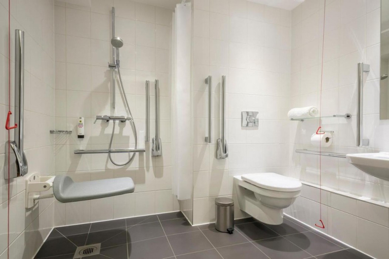Bathroom 4, Point A Hotel London - Canary Wharf, London