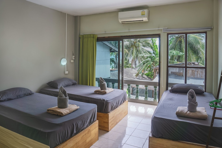 Bedroom 2, Echo Beach Hostel, Ko Phangan